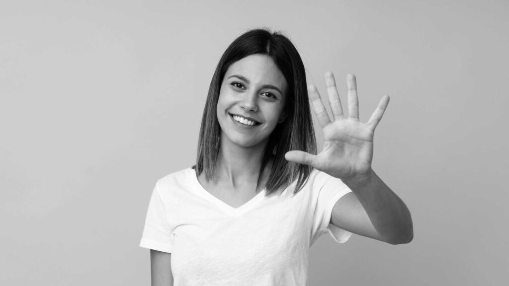 5-seconds rule, girl counts 5